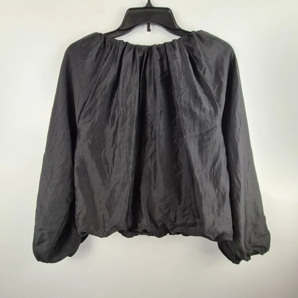Banana Republic Black Puff Sleeve Bubble Hem Blouse XS Romantic Chic Date Night